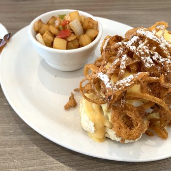 Hash Kitchen - Herb fried chicken benedict - Breakfast & Brunch Near Me - Scottsdale, Arizona Hash Kitchen - Herb fried chicken benedict - Breakfast & Brunch Near Me - Scottsdale, Arizona