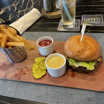 Drift - New American Near Me - Delray Beach, Florida