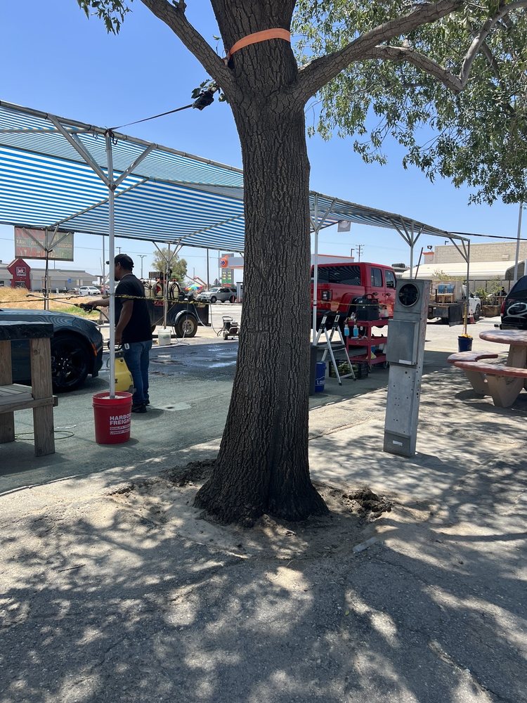 CERECER CAR WASH 2126 Taft Hwy, Bakersfield, California Car Wash