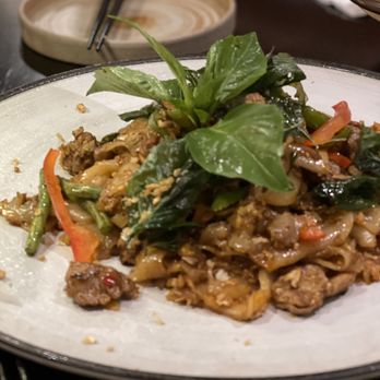 Siam Thai - Pad kee mao - Thai Near Me - Flushing, New York Siam Thai - Pad kee mao - Thai Near Me - Flushing, New York