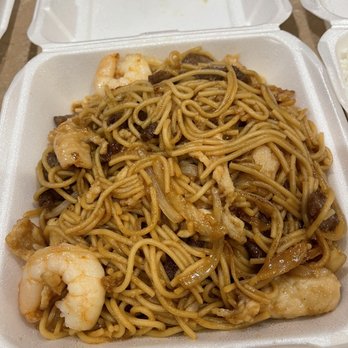 Kwangs Palace - Combination Lo Mein - Chinese Near Me - Lakewood, Washington Kwangs Palace - Combination Lo Mein - Chinese Near Me - Lakewood, Washington