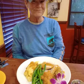 HiFalutin Rapid Western Grill - Turkey dinner dressing mashed potatoes, sweet potatoes and green beans with an edible flower - Steakhouses Near Me - Tucson, Arizona