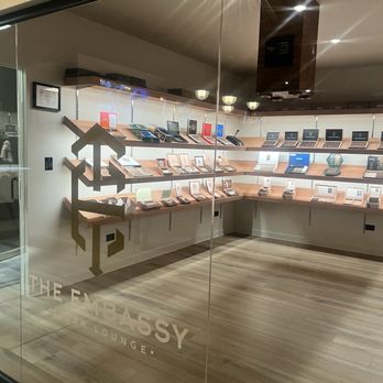 The Embassy Cigar Lounge - The Room - Cigar Bars Near Me - Flossmoor, Illinois