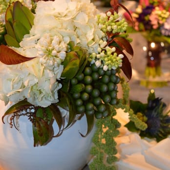 Aberdeen Flowers - Aberdeen Flowers - Wedding Planning Near Me - Aberdeen, ABE