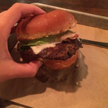 Le Chic Shack - le chic - Burgers Near Me - Quebec City, Quebec