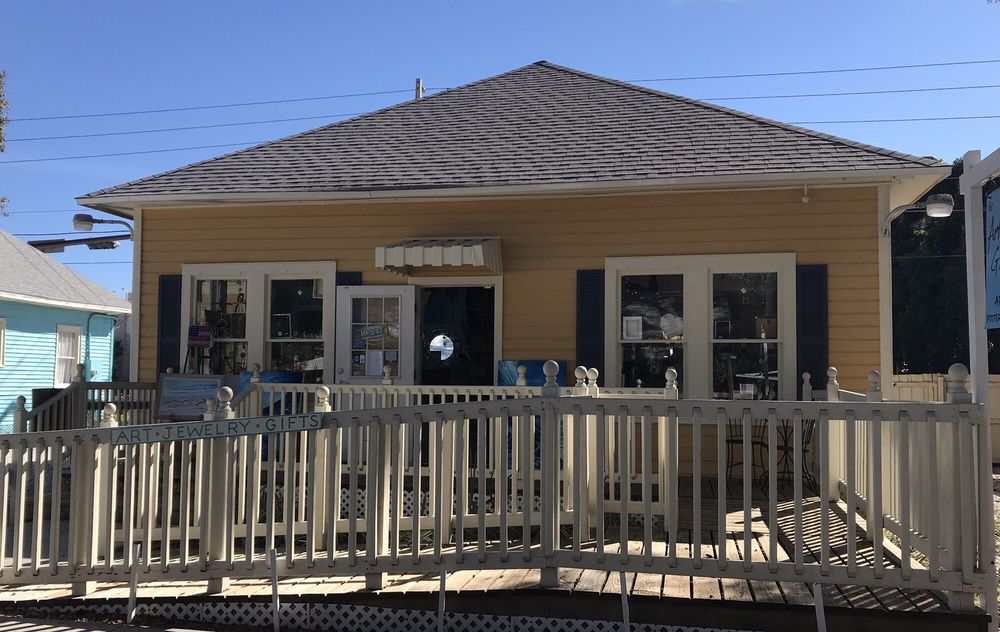 THE ARTFUL GIRAFFE 19 Photos & 15 Reviews Art Galleries 1861