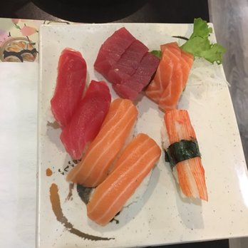 Yonge Sushi - Japanese Near Me - Toronto, Ontario