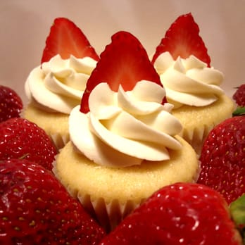 Ce La Vi - Desserts Near Me - Red Bank, New Jersey