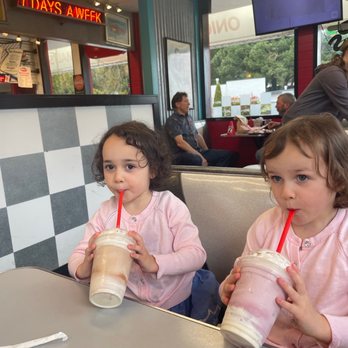 MIKIE’S - Updated May 2024 - 123 Photos & 275 Reviews - 4532 Evergreen ...