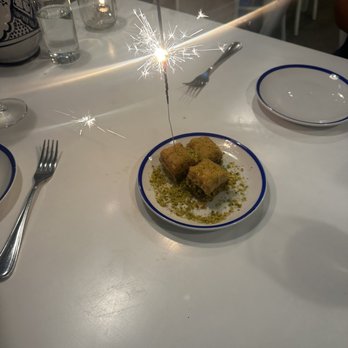 Mandolin Aegean Bistro - Baklava - Mediterranean Near Me - Miami, Florida
