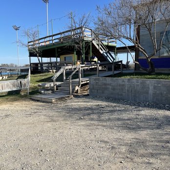 The Purple Goat - Raised deck and dog area - Sports Bars Near Me - Stephenville, Texas