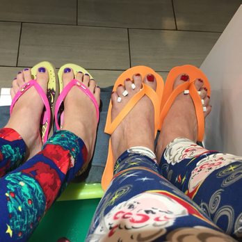 Modern Chic Nail Bar - Nail Salons Near Me - Thousand Oaks, California Modern Chic Nail Bar - Nail Salons Near Me - Thousand Oaks, California