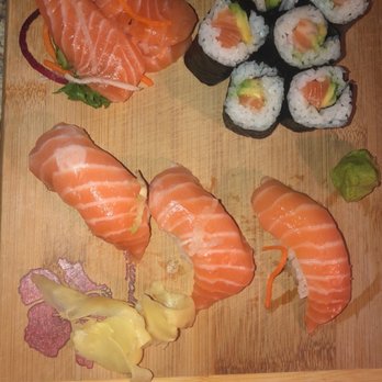 Ginza Sushi - Salmon lovers - Sushi Bars Near Me - Honolulu, Hawaii Ginza Sushi - Salmon lovers - Sushi Bars Near Me - Honolulu, Hawaii