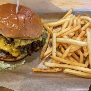 Buffalo Wild Wings - American Near Me - Henderson, Nevada Buffalo Wild Wings - American Near Me - Henderson, Nevada