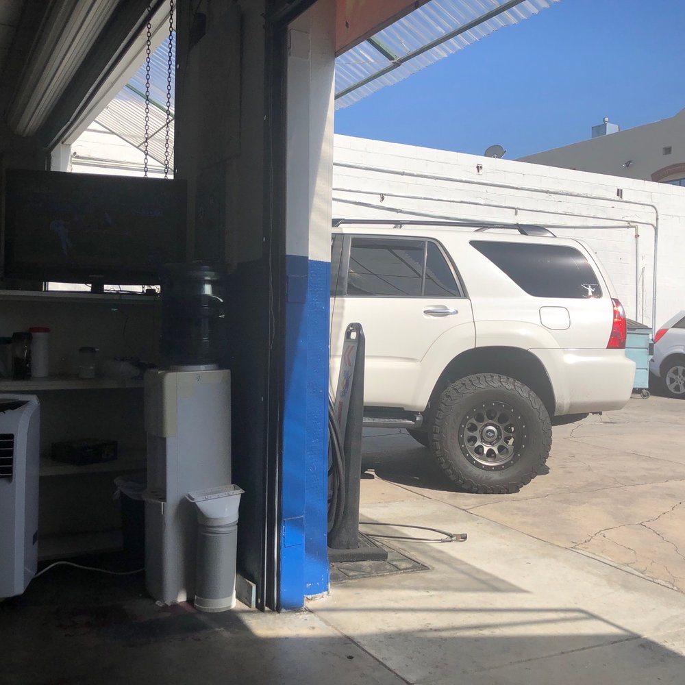 Vista Test Only Center - My Truck getting smog checked - Smog Check Stations Near Me - Pasadena, California Vista Test Only Center - My Truck getting smog checked - Smog Check Stations Near Me - Pasadena, California