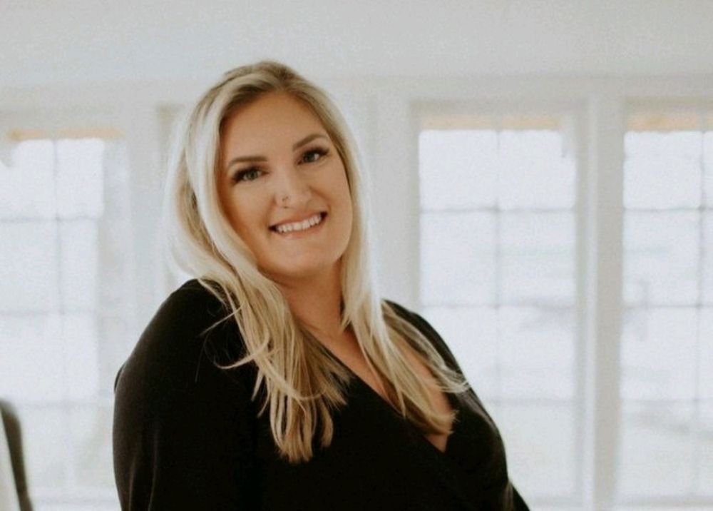 TERA MCCANN SOUSHEK THE AGENTS REAL ESTATE GROUP Contact Agent