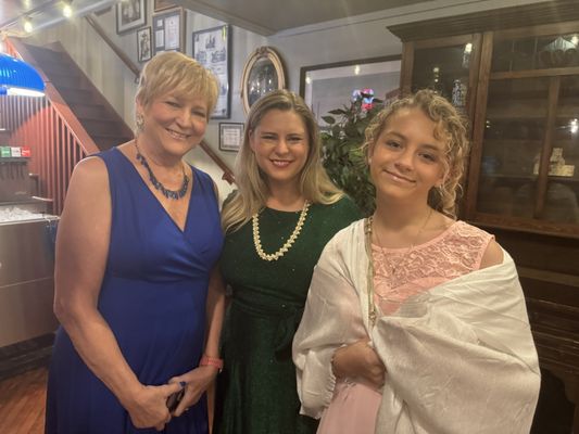 Felicia Suzanne's by null