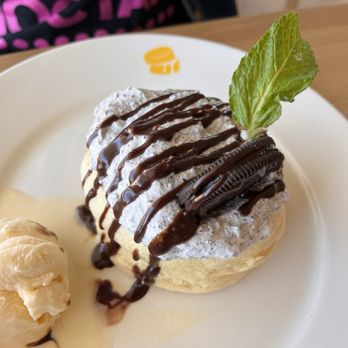 Fluffy Fluffy - Oreo pancake - Pancakes Near Me - Tucker, Georgia