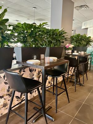 Pink Ivy Kitchen and Bar by null