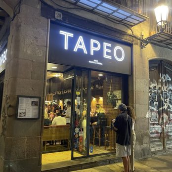 Tapeo - Tapas Bars Near Me - Barcelona, B