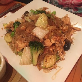 Spice Thai & Sushi - Chicken with glass noodles - Sushi Bars Near Me - Lakeland, Florida