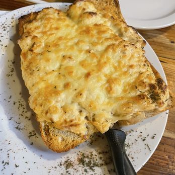 Blue Crab Grill - Crab Bread - Seafood Near Me - Laurel, Mississippi