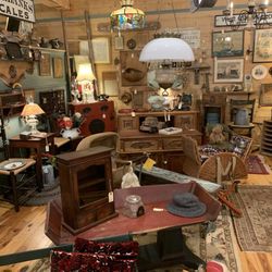 Waverly Square Antiques - Beautiful