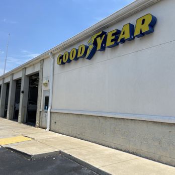 Goodyear Auto Service - Tires Near Me - Jacksonville, Florida Goodyear Auto Service - Tires Near Me - Jacksonville, Florida