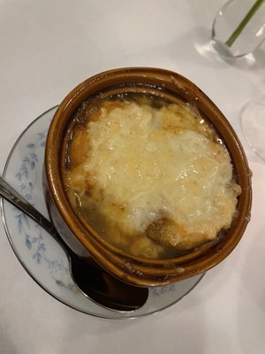 Tonti's Cocktail Bar & Bistro by null