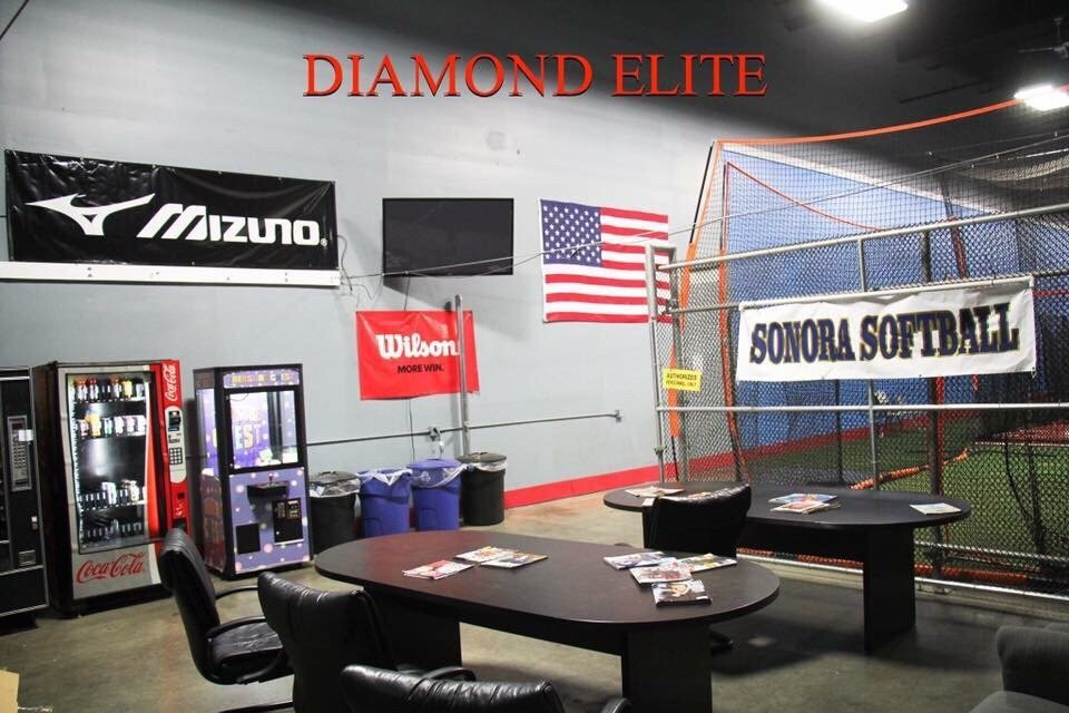 DIAMOND ELITE SPORTS ACADEMY 14 Photos 720 E Lambert Rd, La Habra