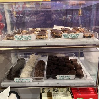 Sweet Spot - Ice Cream & Frozen Yogurt Near Me - Carlsbad, California Sweet Spot - Ice Cream & Frozen Yogurt Near Me - Carlsbad, California