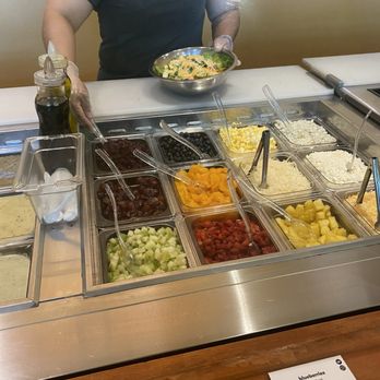 Salata - Salad bar - Salad Near Me - Dallas, Texas