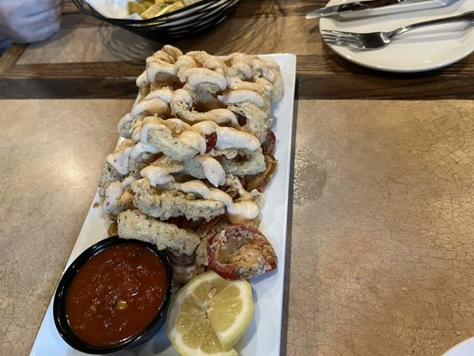 Menz Restaurant & Bar by null