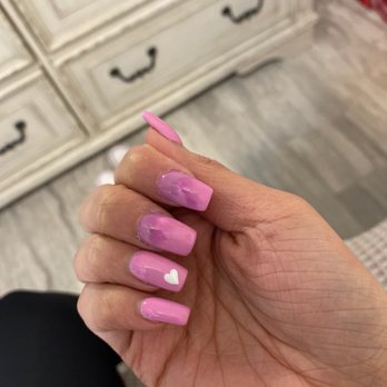 Bijou Nails & Lashes - Nail Salons Near Me - Humble, Texas