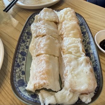 Lee's Kitchen - Chinese Fried Donut Wrap In Rice Roll - Comfort Food Near Me - Bellevue, Washington Lee's Kitchen - Chinese Fried Donut Wrap In Rice Roll - Comfort Food Near Me - Bellevue, Washington