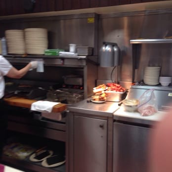 Lynette and Jerri's Diner - Much cleaner than its predecessor. - Diners Near Me - Winchester, Virginia