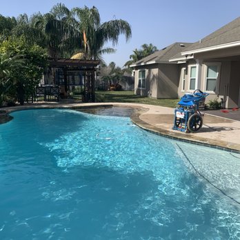 Mo's Pool Pros - Pool & Hot Tub Service Near Me