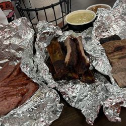 Soulman's Bar-B-Que - 1/2 lb Sausage 1/2 slab ribs and 1/2 lb Sliced Brisket and the worst creamed corn I ever had