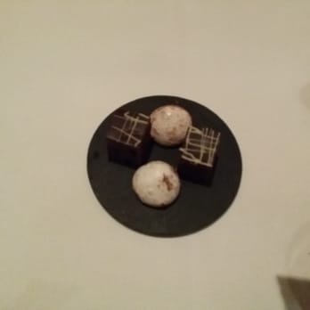 New Street Grill - Petit Fours - British Near Me - London, XGL New Street Grill - Petit Fours - British Near Me - London, XGL