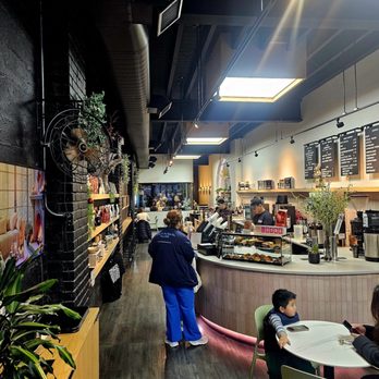 Elm Roastery - Inside - Coffee Roasteries Near Me - Elmhurst, New York