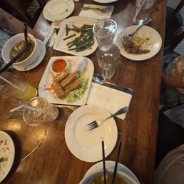 Fried tofu, green beans and chicken pho Fried tofu, green beans and chicken pho