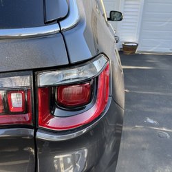 Danbury Chrysler Jeep Dodge Ram Fiat - Missing light cover