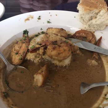 Gast Haus - Shrimp and grits - American Near Me - Lebanon, Illinois