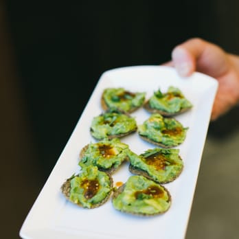 Nopalito - passed apps at my wedding - Tostaditos de Guacamole y Salsa www.onelove-photo.com - Mexican Near Me - San Francisco, California