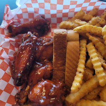 The Chicken Hut - Amazing Flavor - Chicken Wings Near Me - Arlington, Texas