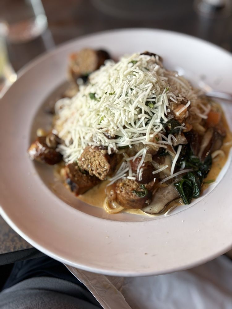 Social spots from D'anna's Cafe Italiano