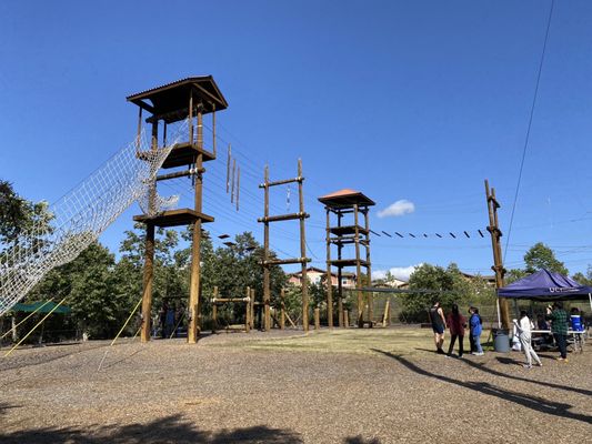 TEAM UP TEAMBUILDING AND ROPES COURSE UCI Updated May 2025 33 TEAM UP TEAMBUILDING AND ROPES COURSE UCI Updated May 2025 33