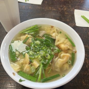 Kim Ky Noodle House - Mi Hoanh Thanh - Chinese Near Me - Westminster, California Kim Ky Noodle House - Mi Hoanh Thanh - Chinese Near Me - Westminster, California