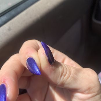 HD Nails - Nail Salons Near Me - Tarzana, California