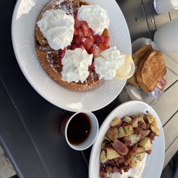 Nibbley's Cafe - Waffles with fruit and whipped cream Corned beef hash - Breakfast & Brunch Near Me - Klamath Falls, Oregon Nibbley's Cafe - Waffles with fruit and whipped cream Corned beef hash - Breakfast & Brunch Near Me - Klamath Falls, Oregon